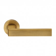 Sasso Lever on Rose EUL010